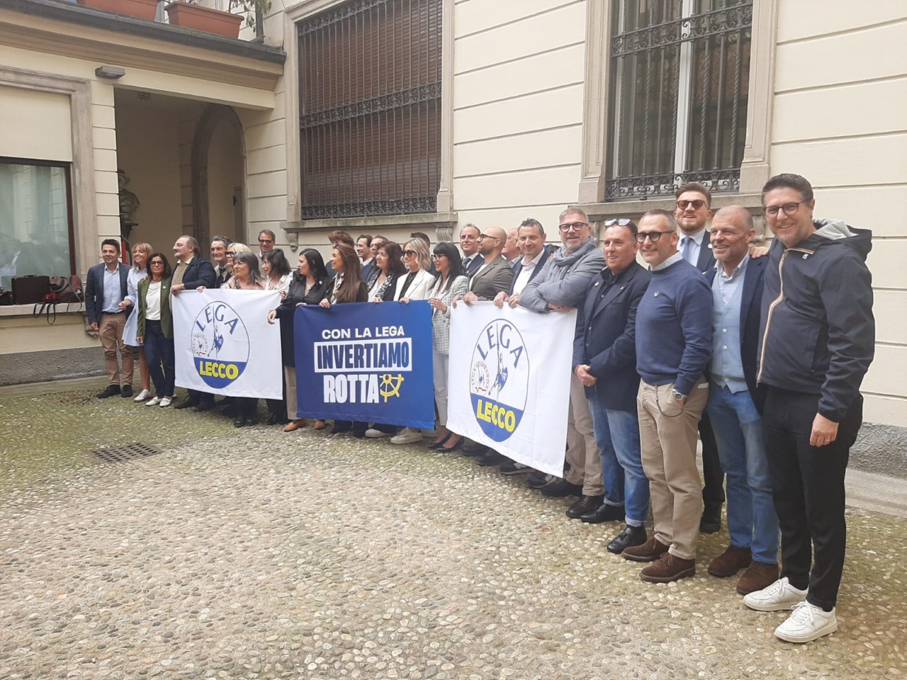 Lega: “No a doppie morali, allontanare anche Musumeci e Bianchi”