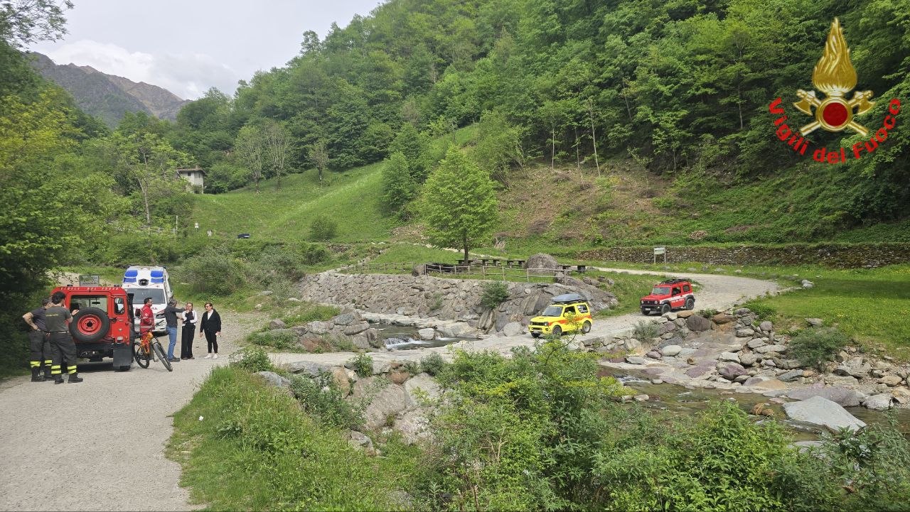 Premana, 62enne cade dalla moto: intervento congiunto di VVF e CNSAS