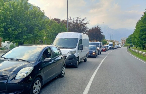 Studio sul traffico nell’asse Civate–Pescate: un incarico da 50mila euro