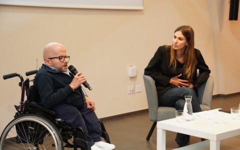 Un incontro significativo all’Officina Badoni con Octavian Oprea sulla disabilità