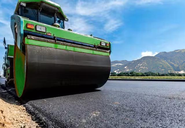 Valmadrera: inizia il ripristino delle strade dopo i lavori