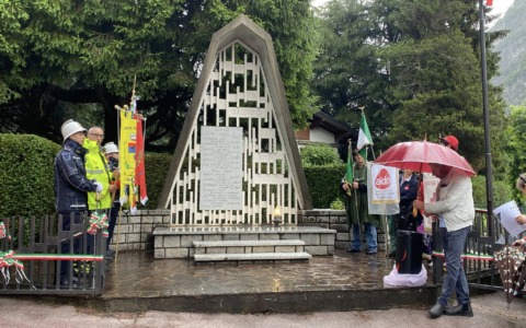 Ballabio celebra la Repubblica onorando il sacrificio del partigiano Ambrogio Confalonieri