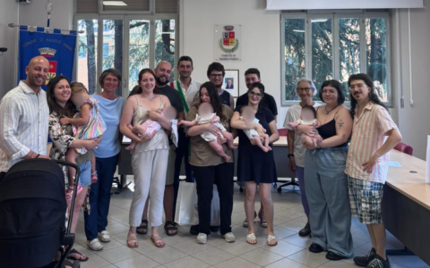 Bosisio Parini festeggia i nuovi cittadini: cerimonia di benvenuto per i neonati