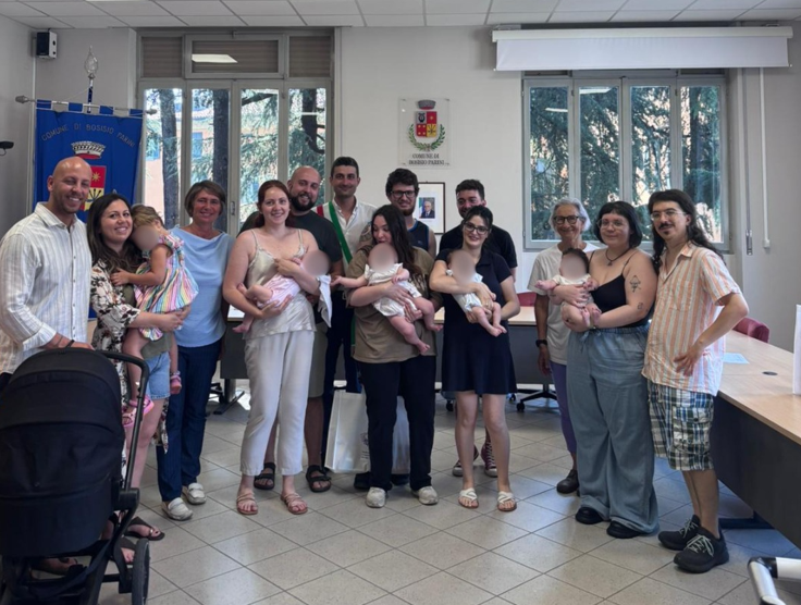 Bosisio Parini festeggia i nuovi cittadini: cerimonia di benvenuto per i neonati