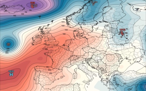 Caldo africano su Lecco, instabilità in aumento: previsti temporali e venti forti