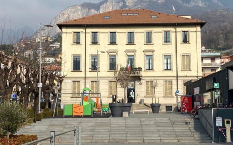Controversia sullo smartworking del responsabile dell’Ufficio tecnico a Calolziocorte