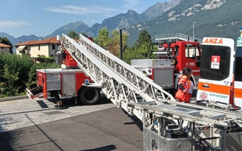 Garlate, incidente sul lavoro in via Pescherino