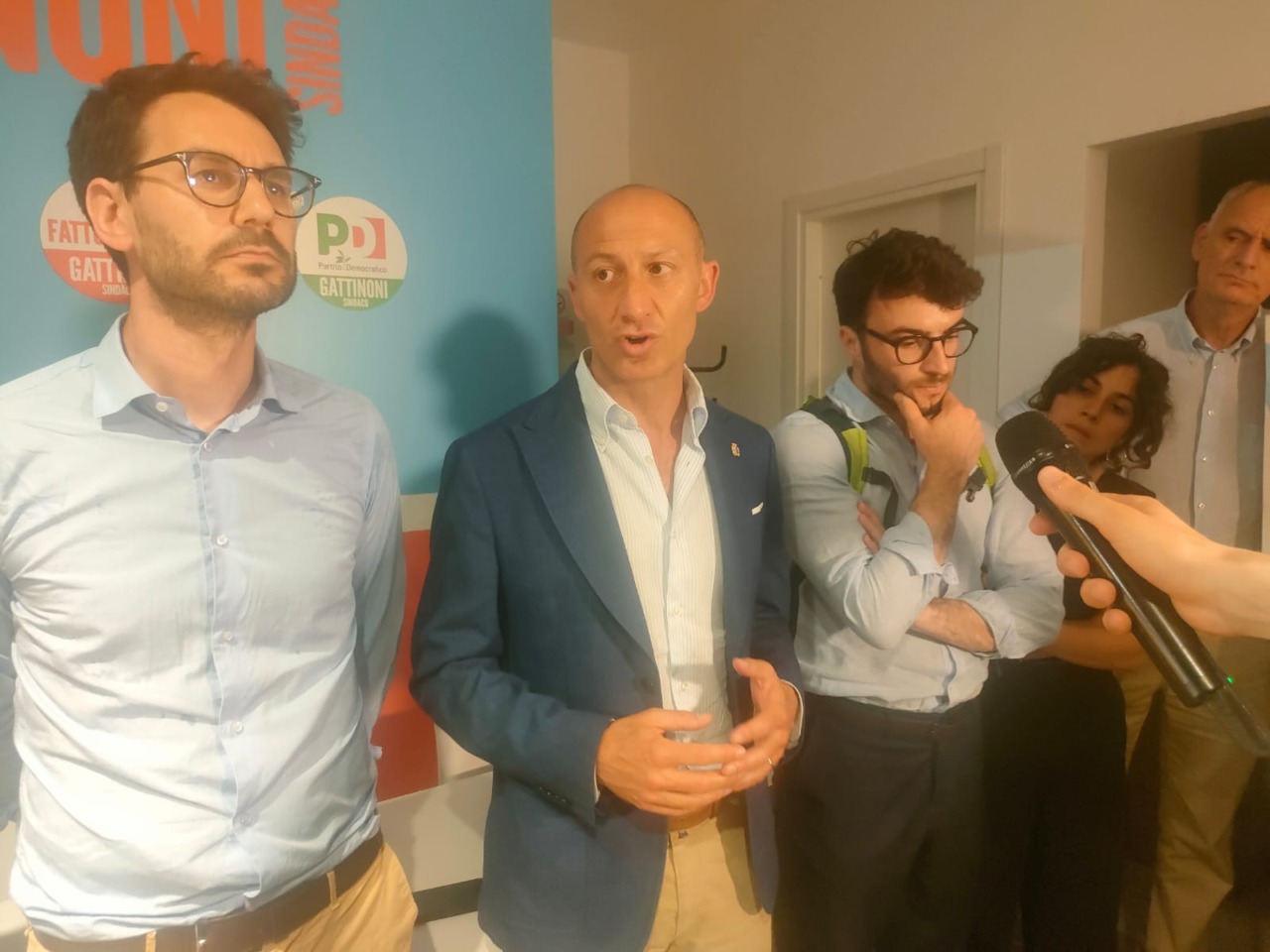 Il centrosinistra conclude la campagna elettorale con la camminata “Io scelgo Mauro”