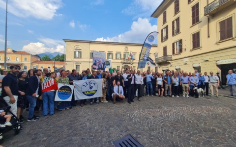 Lecco: Boscagli nuovo sindaco, festa in città per la vittoria