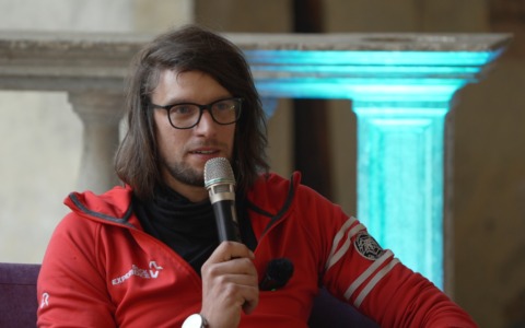 Matteo De Zaiacomo ospite del video podcast “Oltre la Vetta” dei Ragni di Lecco