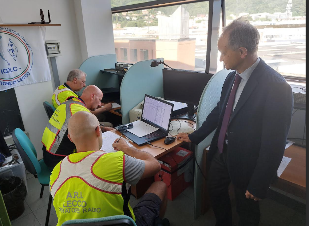 Maxi esercitazione della Rete Zamberletti alla Prefettura di Lecco con attivazione delle comunicazioni radio