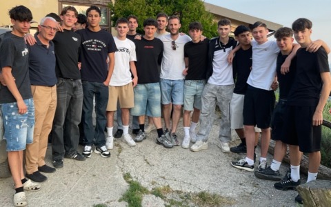 Polisportiva Valmadrera: serata di festa per gli juniores regionali e conferma di mister Niccolò Negrotti