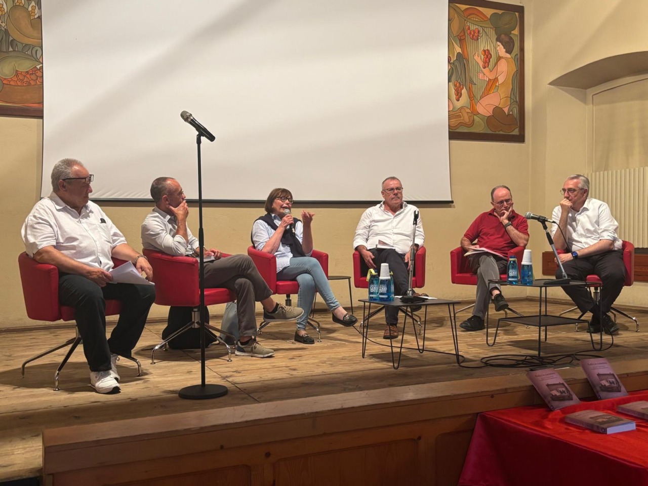 “Radici in cammino”: presentato a Valmadrera il volume sull’emigrazione dal Sud Italia