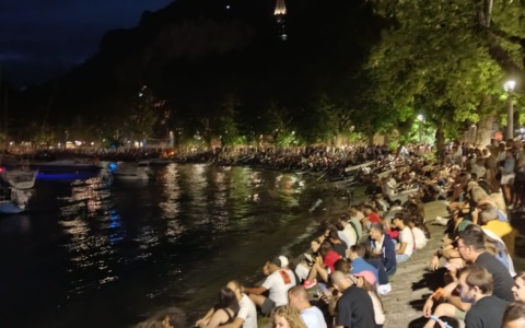 Rinviati i fuochi della 70ª Festa del Lago e della Montagna a causa del vento