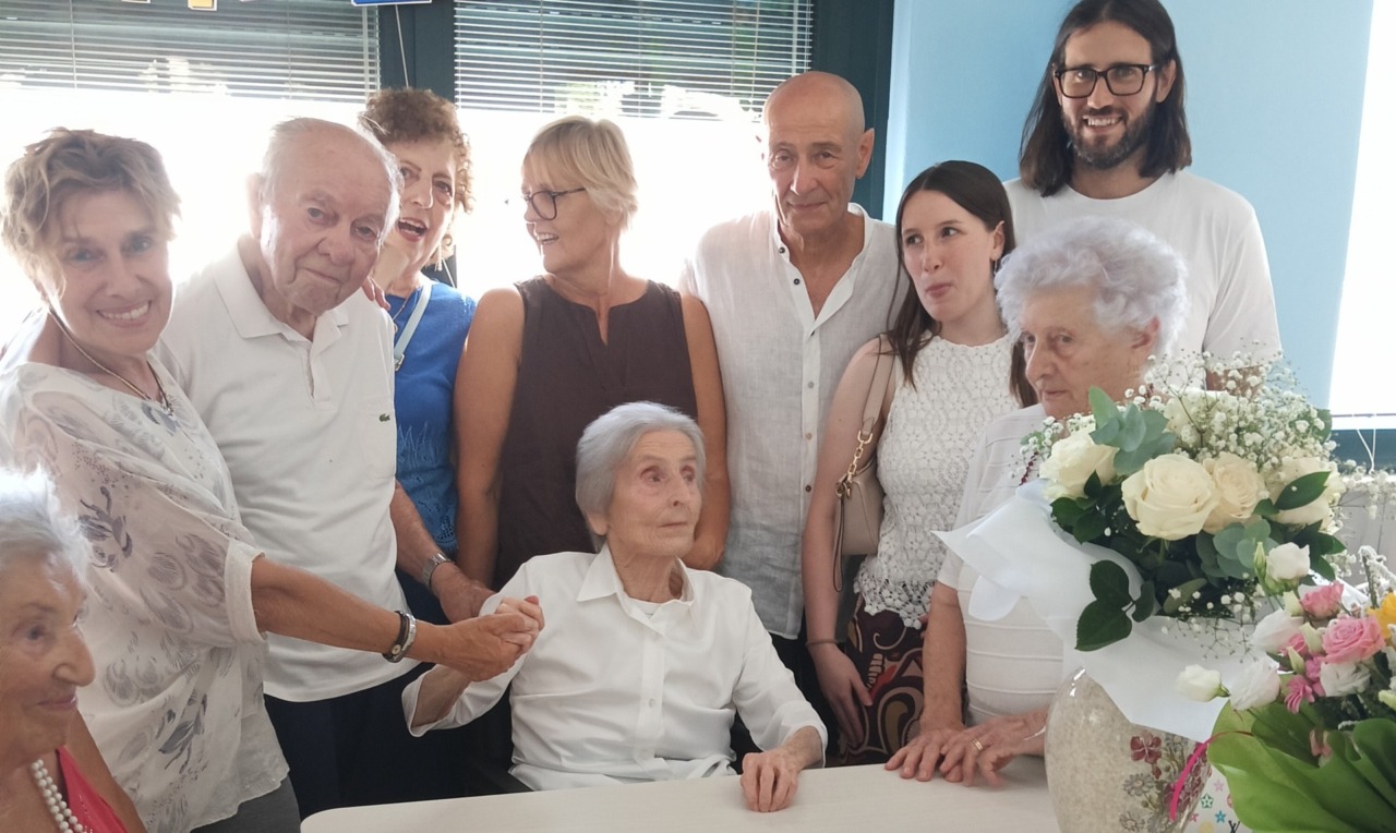Calolzio: Enrica Bolis festeggia 100 anni