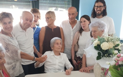 Calolzio: Enrica Bolis festeggia 100 anni