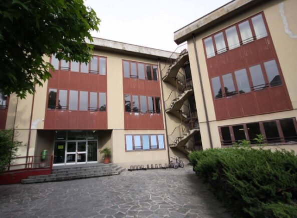 Critiche al governo provinciale: “Gestione inadeguata per l’Istituto Bertacchi”