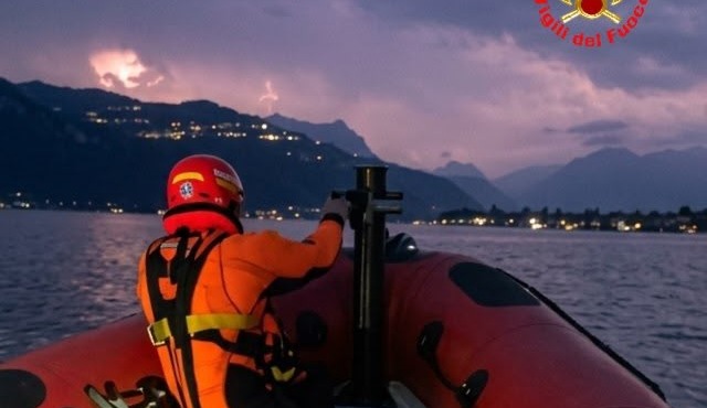Falso allarme per un parapendio nel lago: i Vigili del fuoco intervengono senza esito