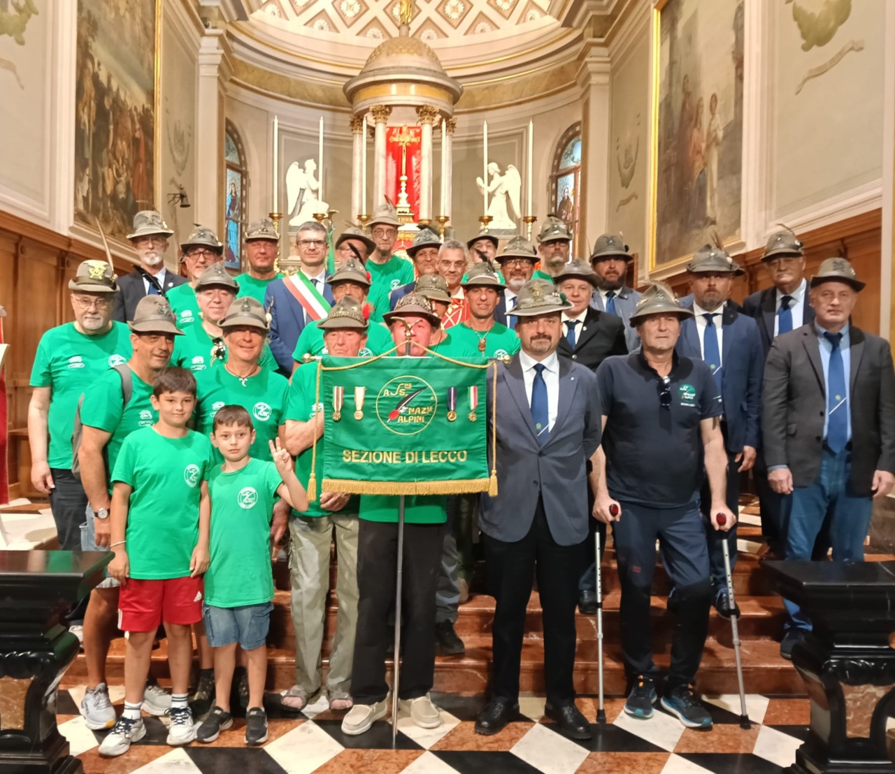Festa per il 60° anniversario del Gruppo Alpini di Acquate: radici e comunità unite