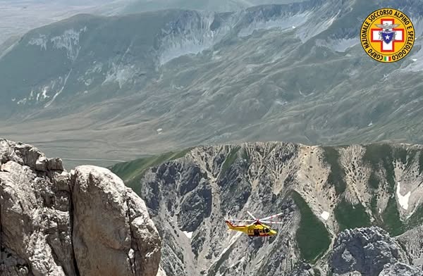 Incidente sul Gran Sasso: alpinista di Lecco in difficoltà durante la scalata