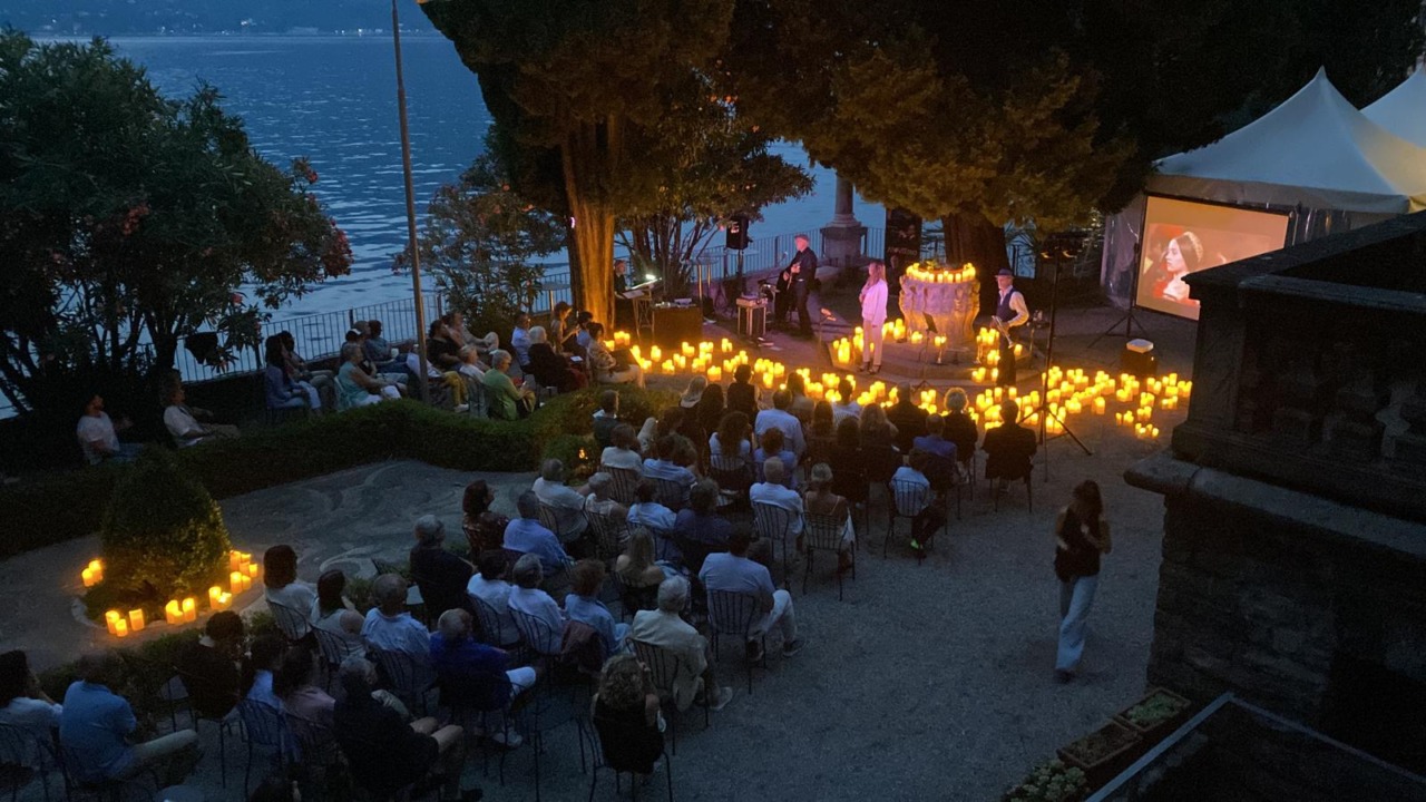 La magia della musica da film incanta Villa Monastero a Varenna