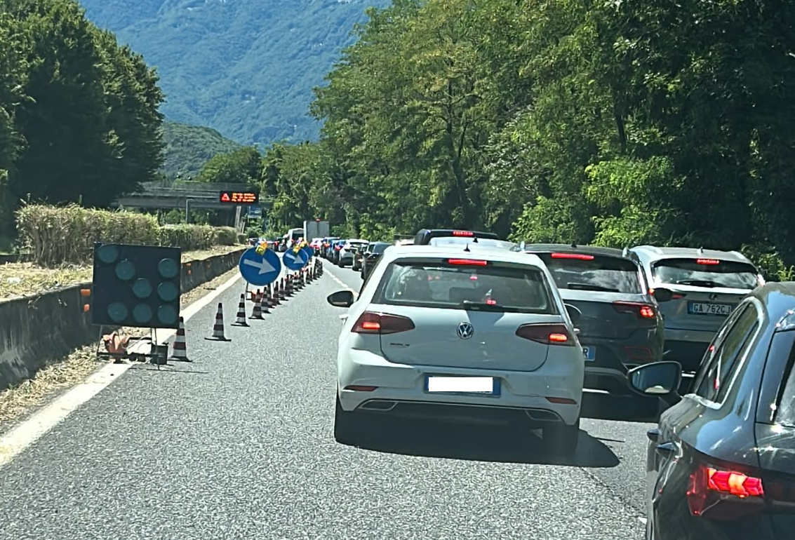 Problemi per il piano anticode sulla Statale 36: traffico verso Lecco in tilt