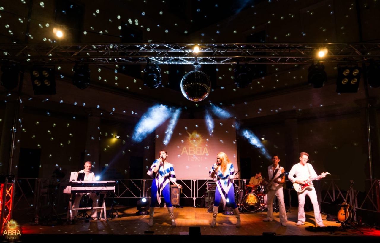 Varenna ospita gli ABBA Fever per un concerto imperdibile