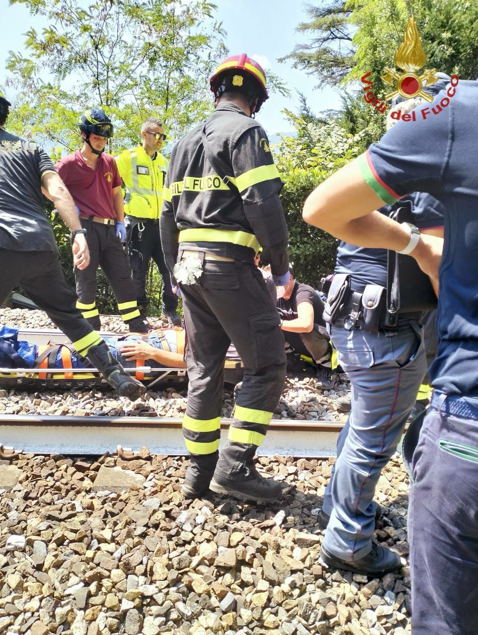 Recuperato un cinquantenne dopo una caduta sul sedime ferroviario