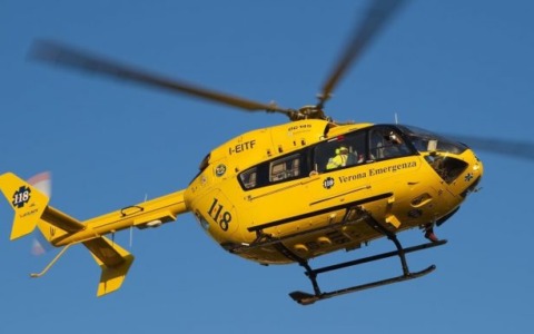 Un escursionista colpito da un fulmine sulla ferrata Gamma 2: salvato dal Soccorso alpino